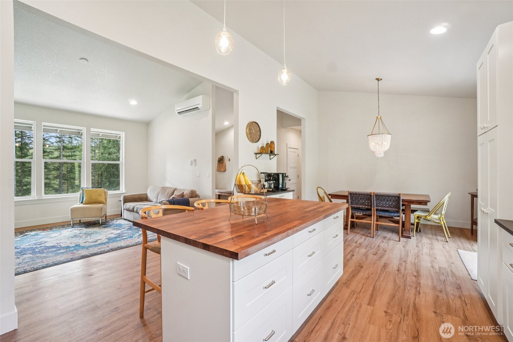 30307 NE Sunset Falls Road , Yacolt, WA 98675