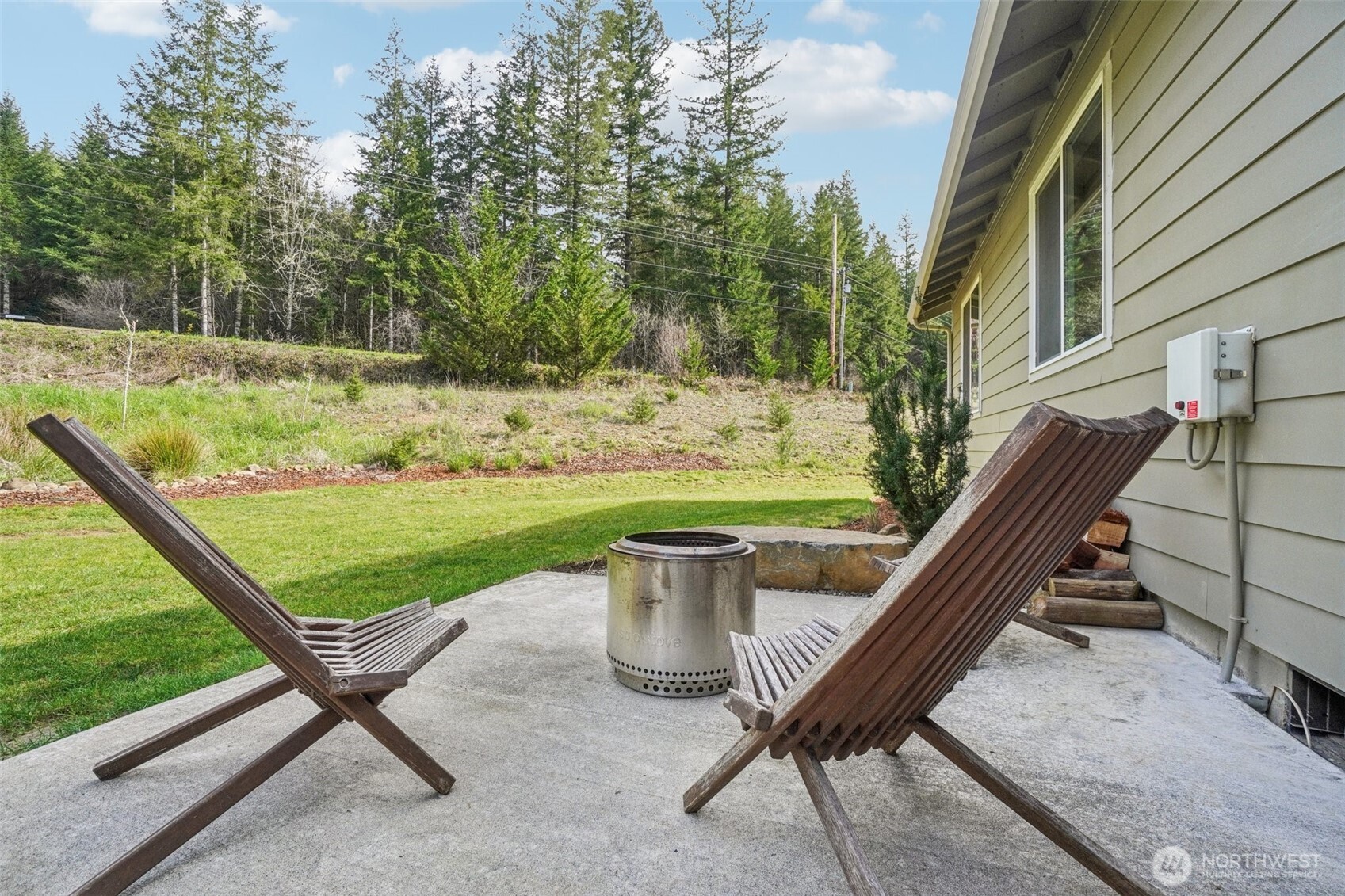 30307 NE Sunset Falls Road , Yacolt, WA 98675