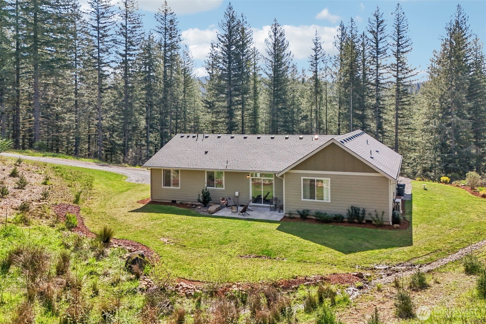 30307 NE Sunset Falls Road , Yacolt, WA 98675