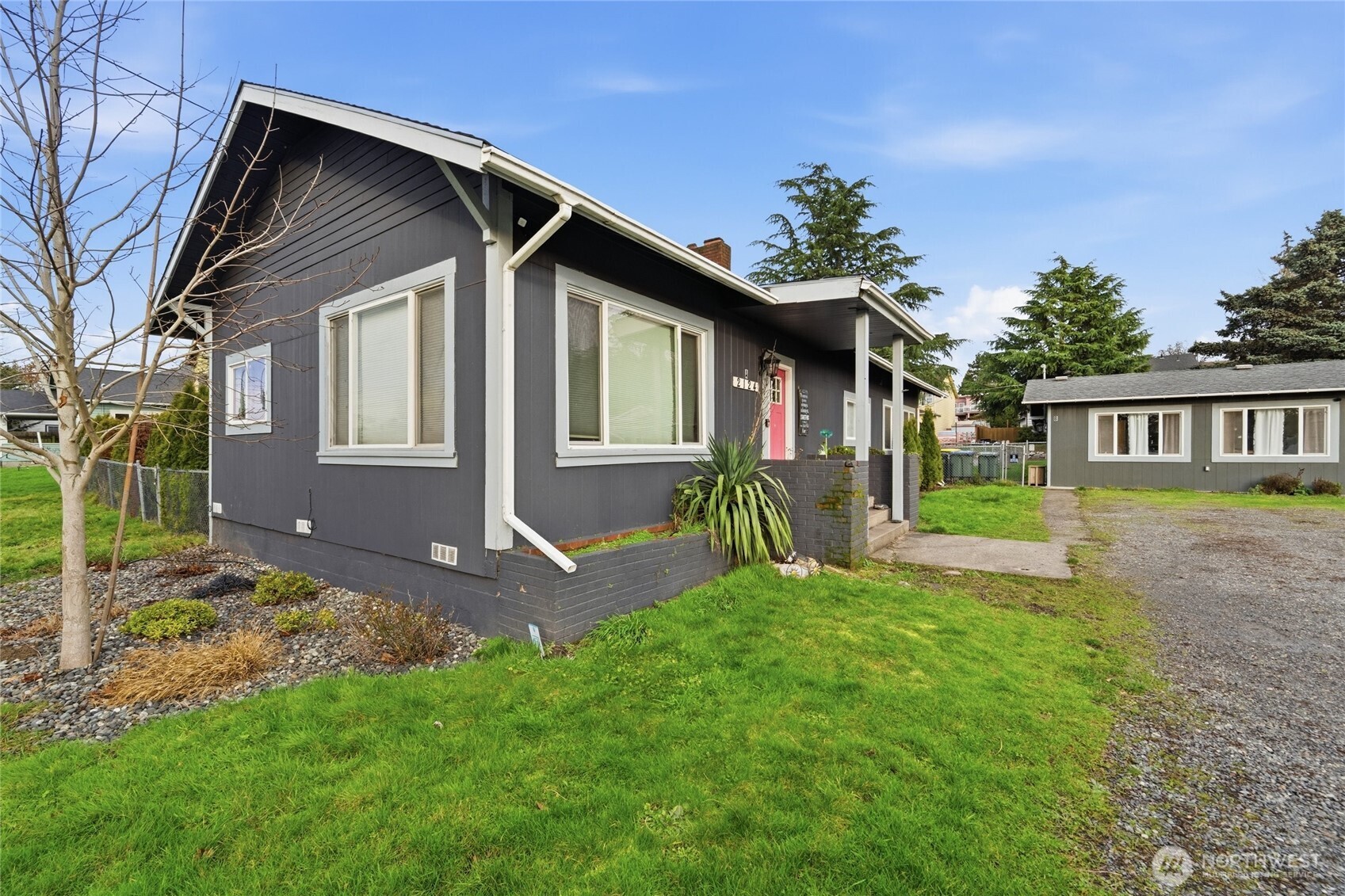 2124 Woburn Street , Bellingham, WA 98229
