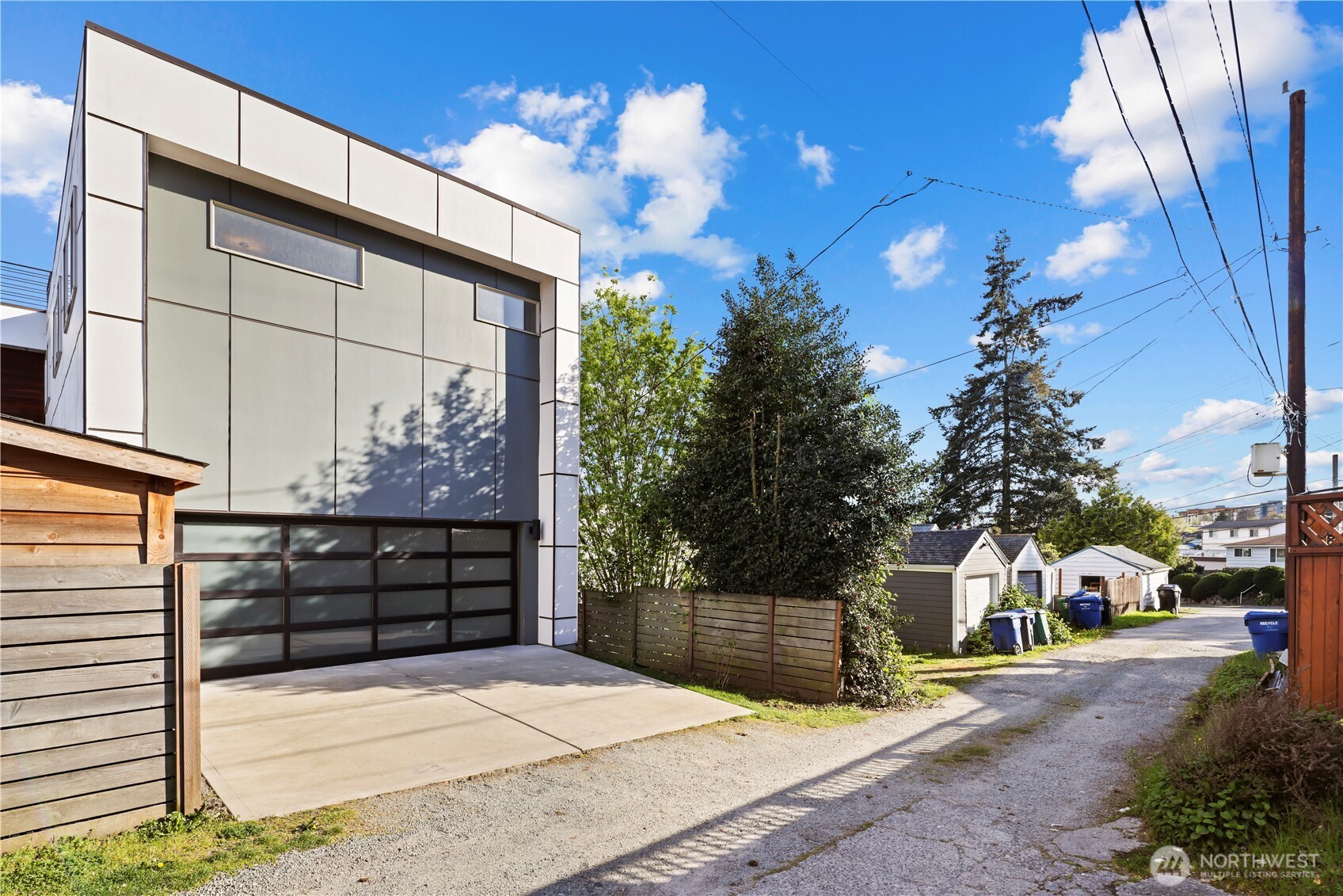 4137 Fauntleroy Way SW, Seattle, WA 98126