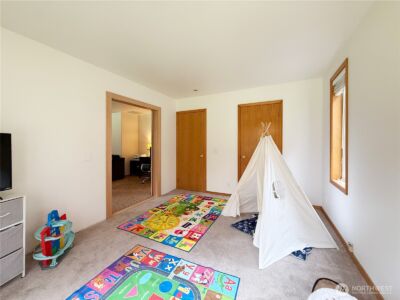 22833 107th Avenue NE, Arlington, WA 98223 - Photo 13
