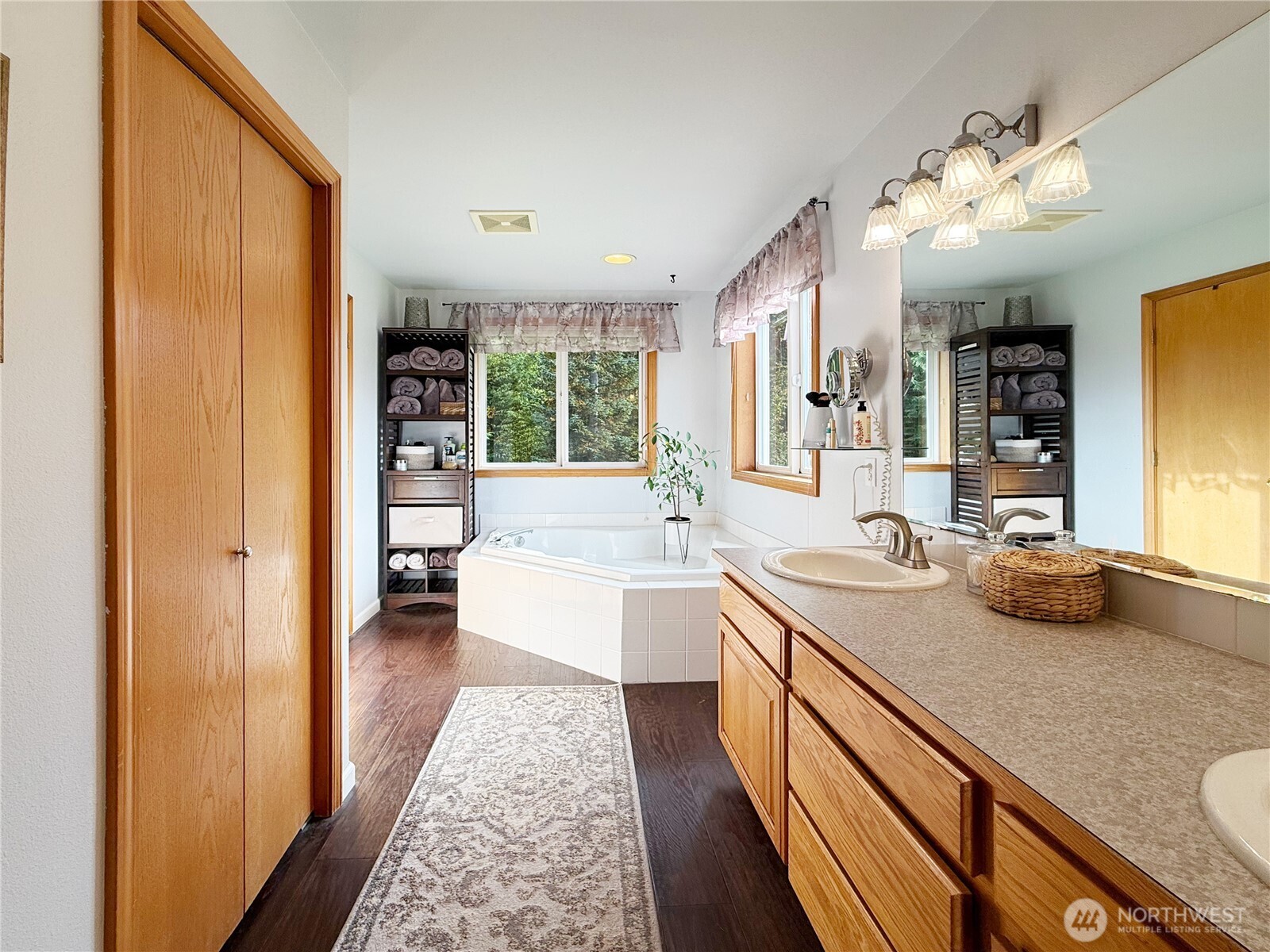 22833 107th Avenue NE, Arlington, WA 98223