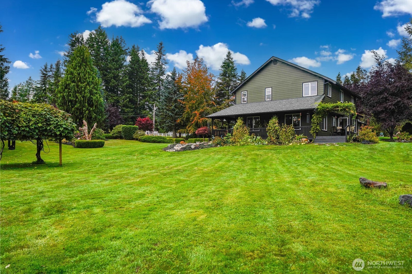 22833 107th Avenue NE, Arlington, WA 98223