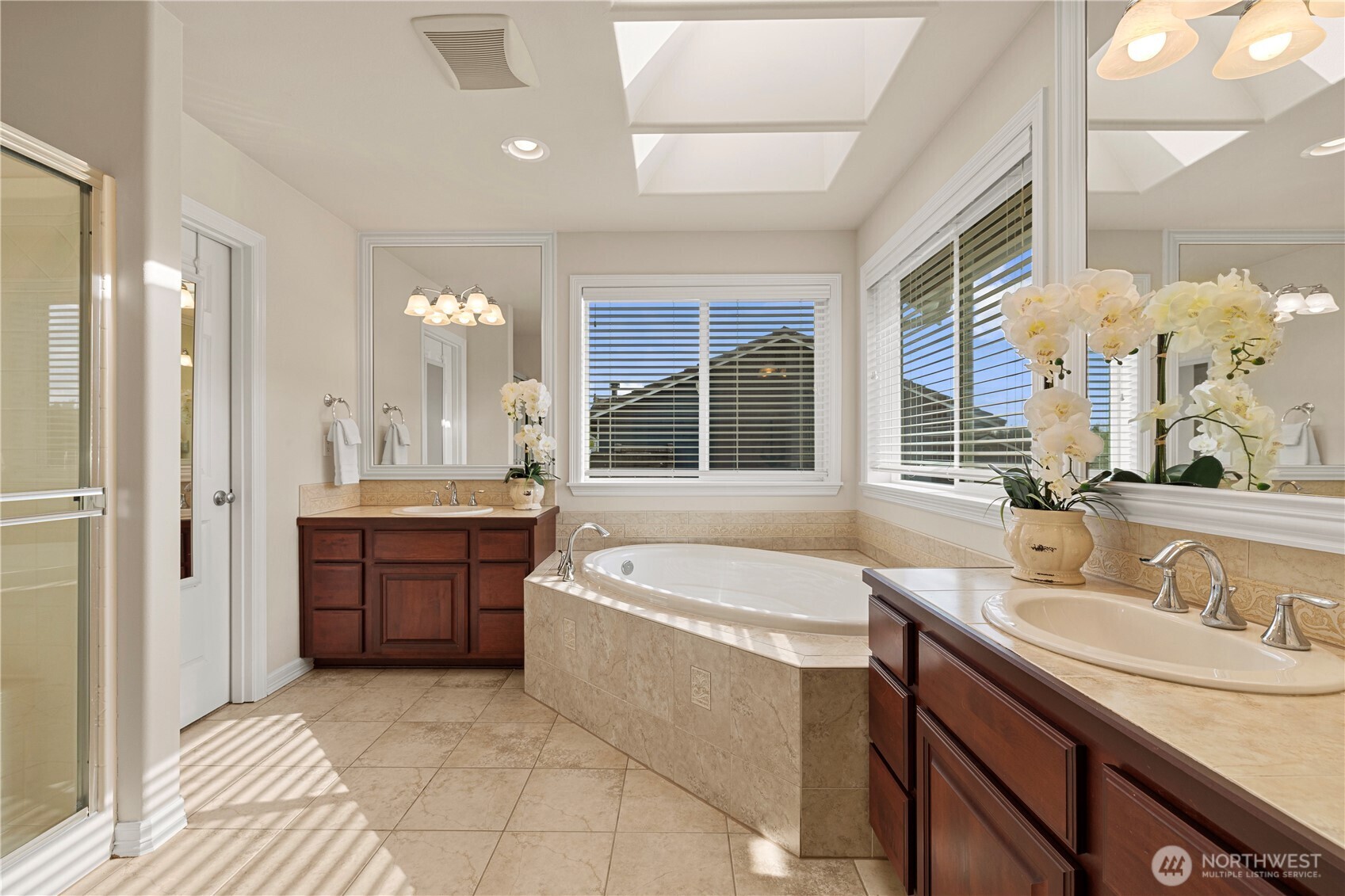 25231 133rd Place SE, Kent, WA 98042