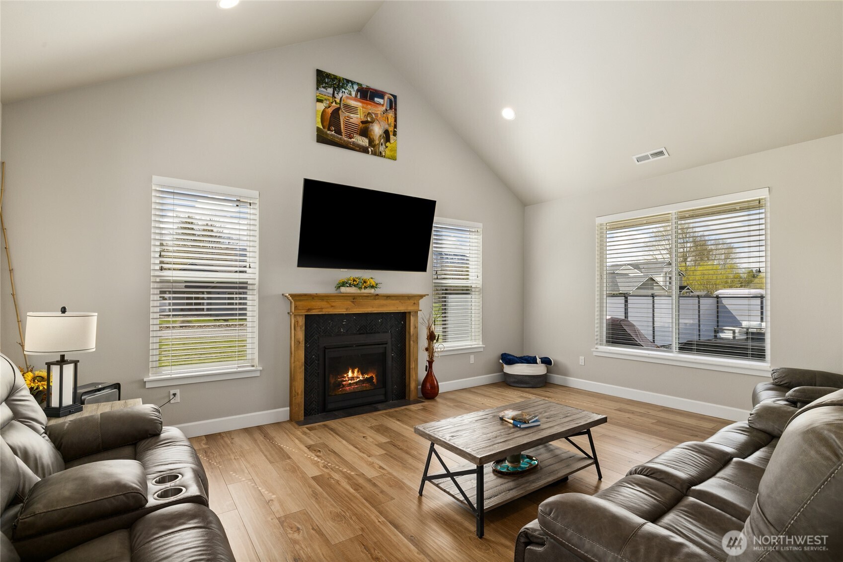 370 Deer Meadow Drive , Cle Elum, WA 98922