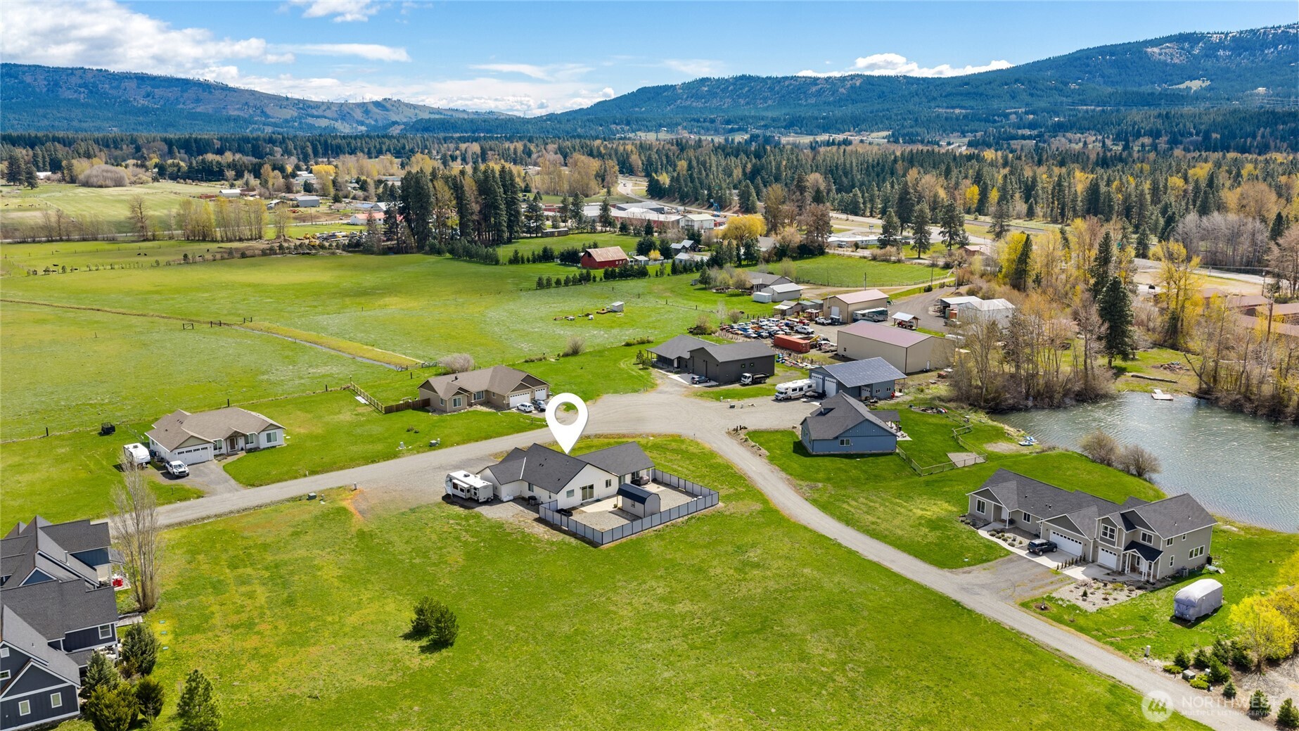 370 Deer Meadow Drive , Cle Elum, WA 98922