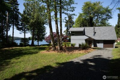 29711 Gamble Place NE, Kingston, WA 98346
