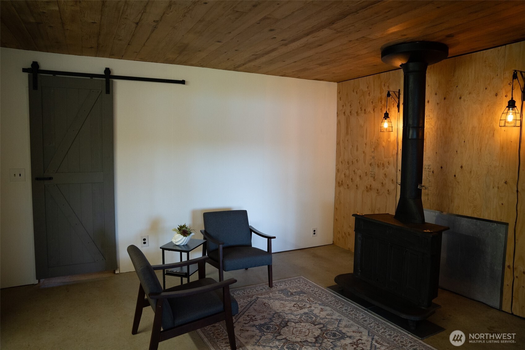 29711 Gamble Place NE, Kingston, WA 98346