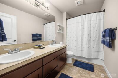 18921 10th Drive SE, Bothell, WA 98012 - Photo 28