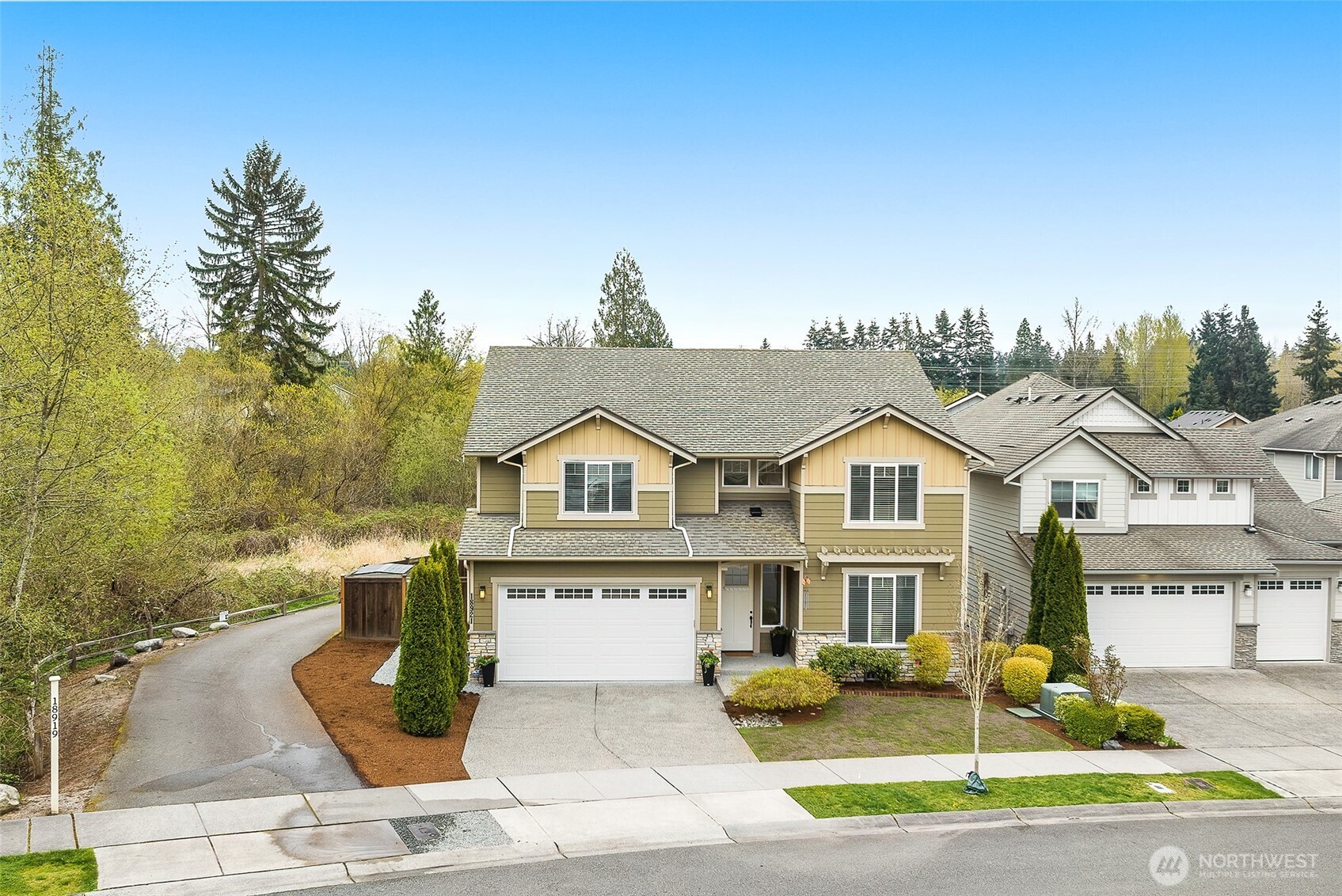 18921 10th Drive SE, Bothell, WA 98012