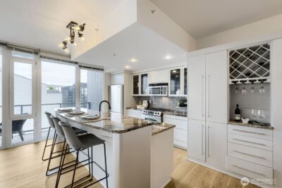 76 Cedar Street #1109, Seattle, WA 98121 - Photo 15
