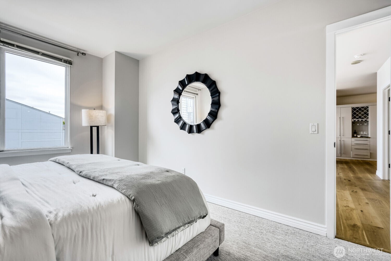 76 Cedar Street #1109, Seattle, WA 98121