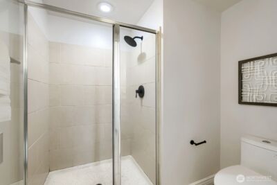 76 Cedar Street #1109, Seattle, WA 98121 - Photo 22