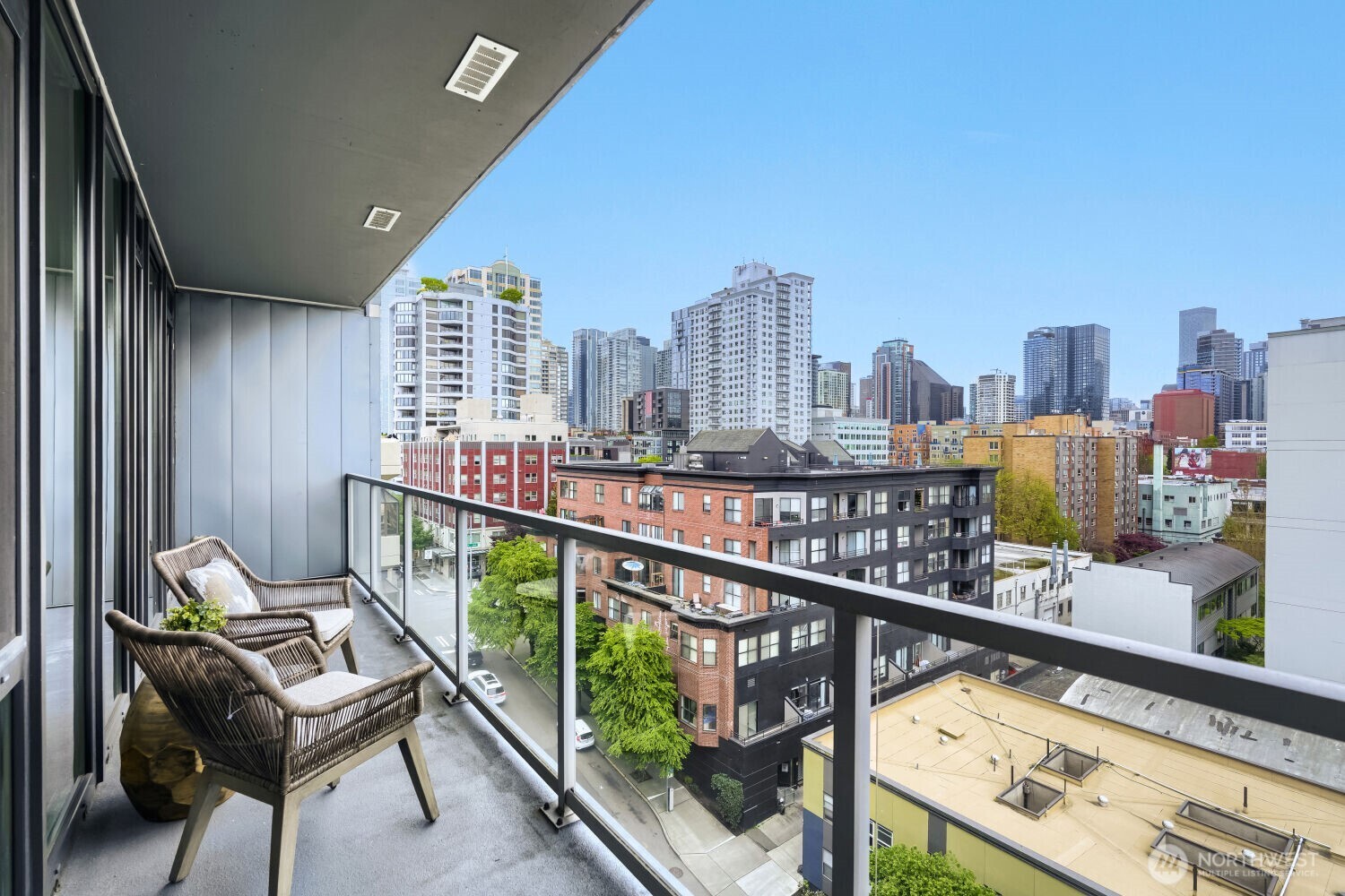 76 Cedar Street #1109, Seattle, WA 98121