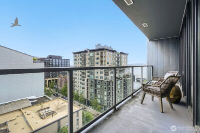 76 Cedar Street #1109, Seattle, WA 98121 - Photo 4