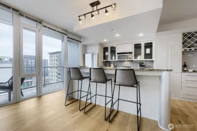 76 Cedar Street #1109, Seattle, WA 98121 - Photo 5