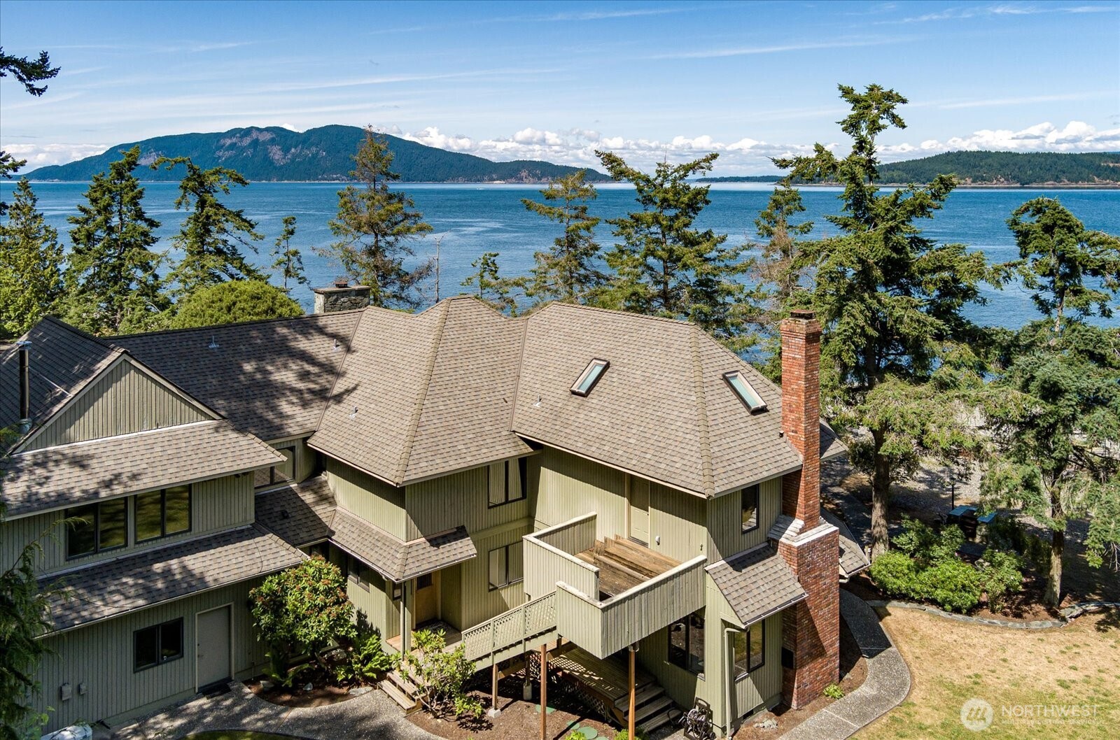 4079 Forest Lane , Anacortes, WA 98221