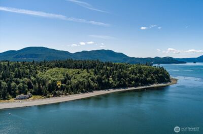 4079 Forest Lane , Anacortes, WA 98221 - Photo 2
