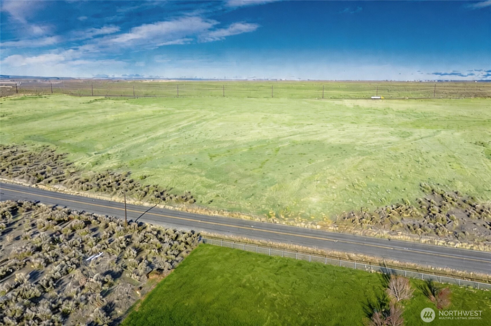 9989 NE Neppel Road , Moses Lake, WA 98837-8925