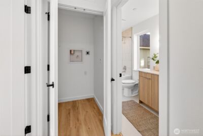 2851 NW 70th Street #B, Seattle, WA 98117 - Photo 30