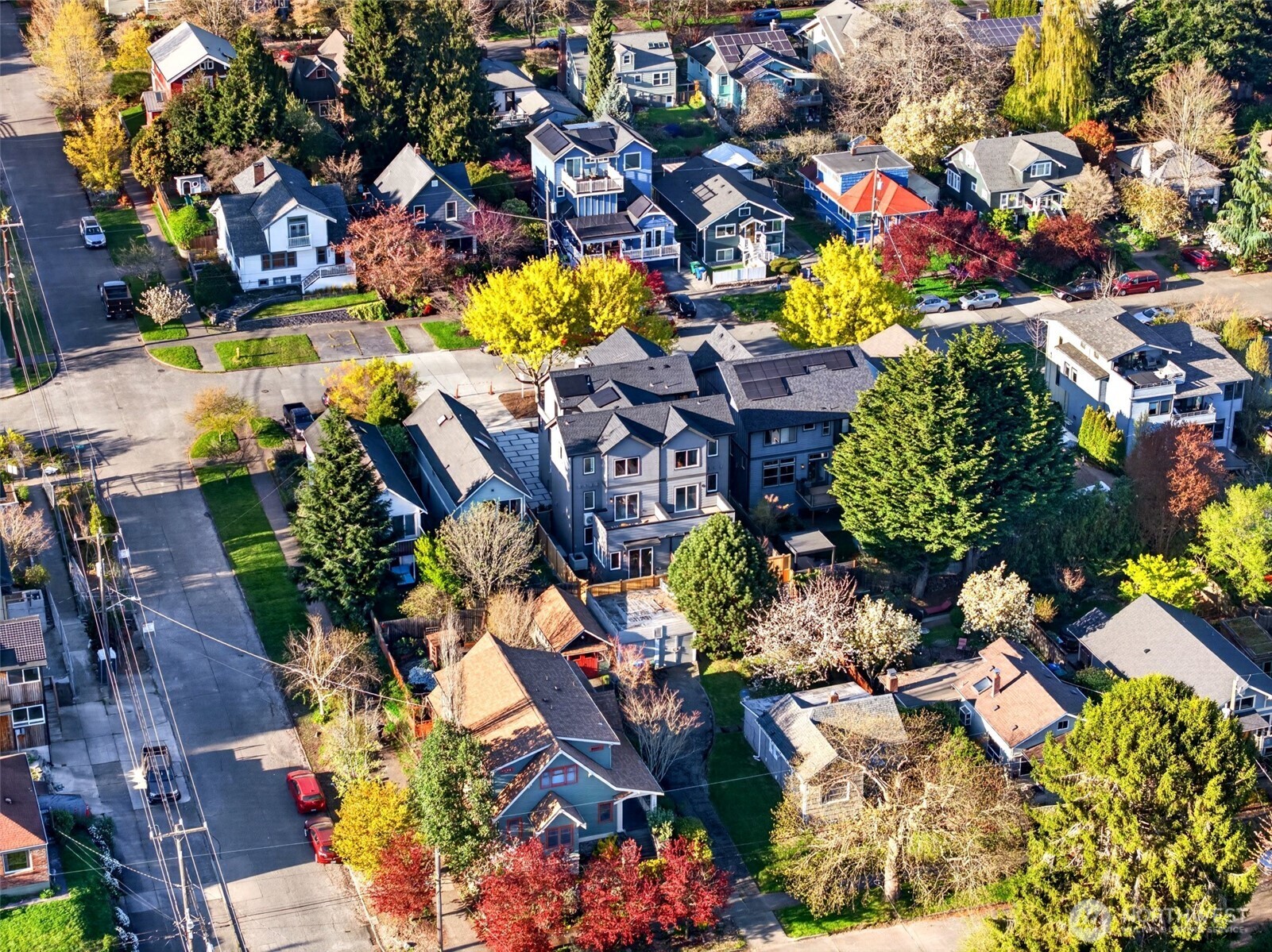 2851 NW 70th Street #B, Seattle, WA 98117