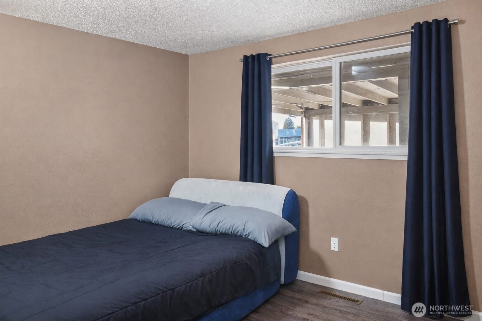 205 E Cedar Street , Othello, WA 99344