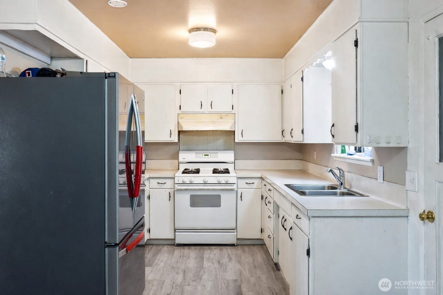 205 E Cedar Street , Othello, WA 99344