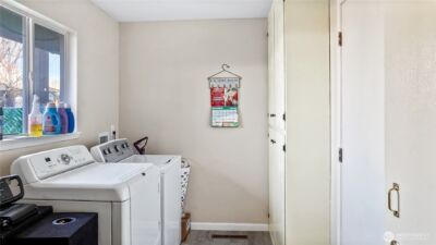 205 E Cedar Street , Othello, WA 99344 - Photo 9