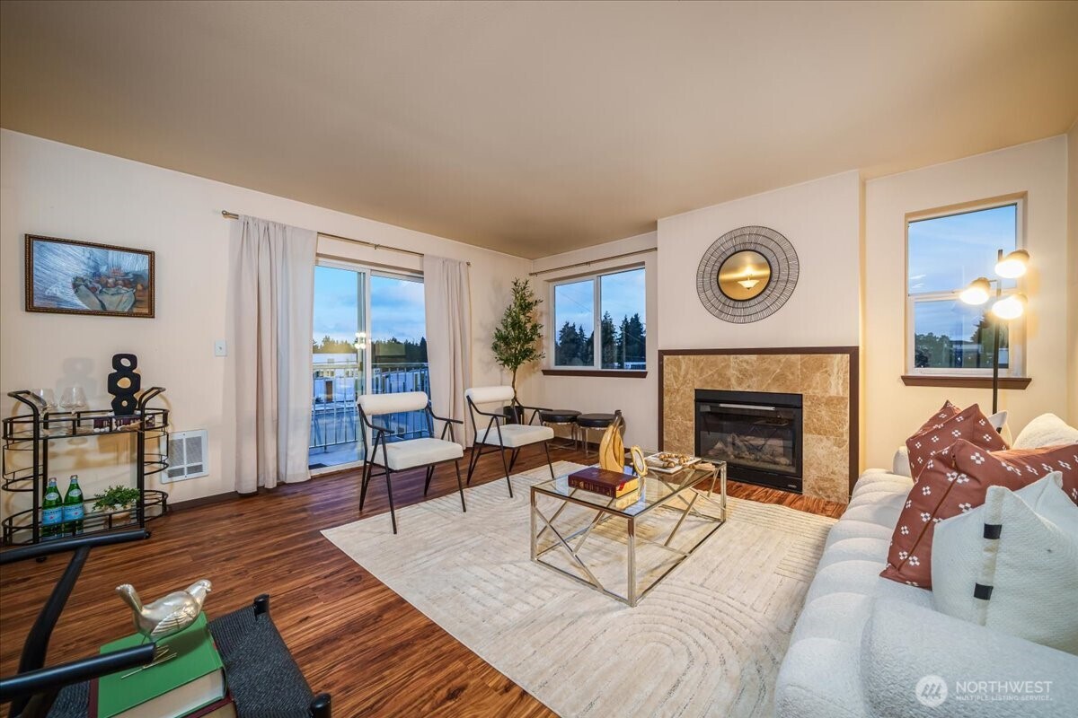 11532 15th Avenue NE #401, Seattle, WA 98125