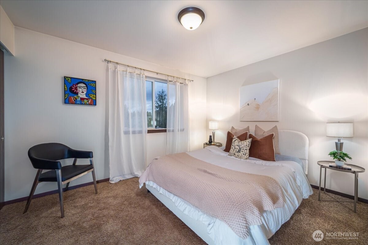 11532 15th Avenue NE #401, Seattle, WA 98125