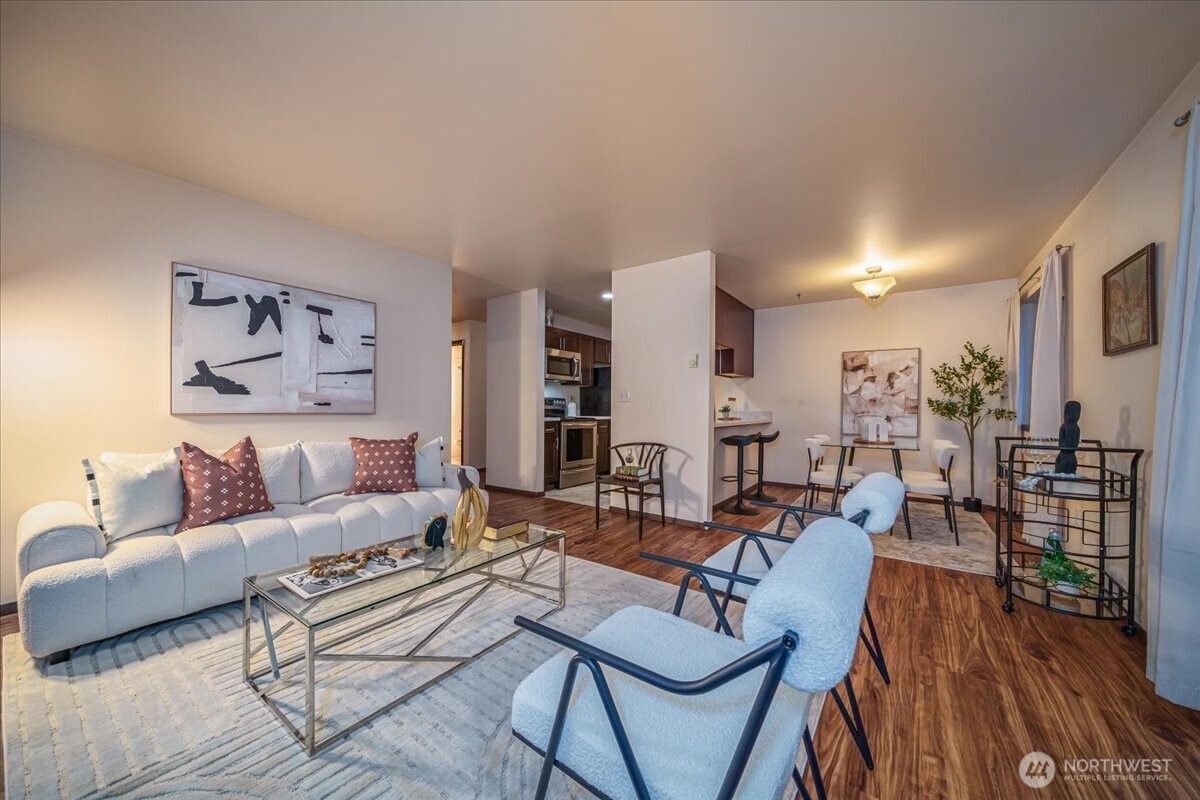 11532 15th Avenue NE #401, Seattle, WA 98125