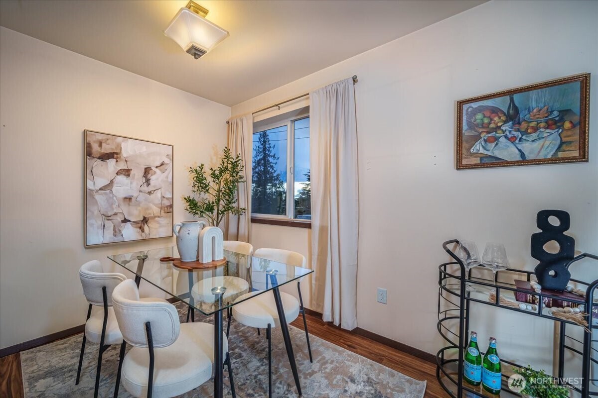 11532 15th Avenue NE #401, Seattle, WA 98125