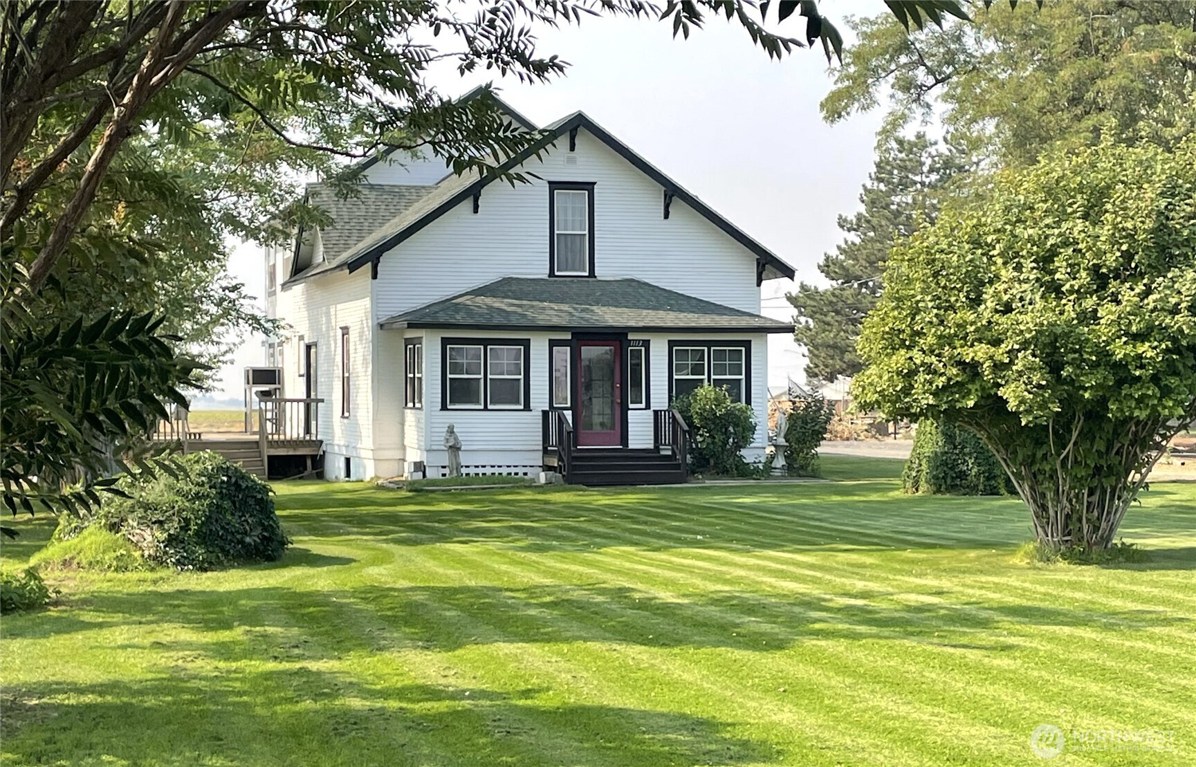 1113 S County Road , Warden, WA 98857
