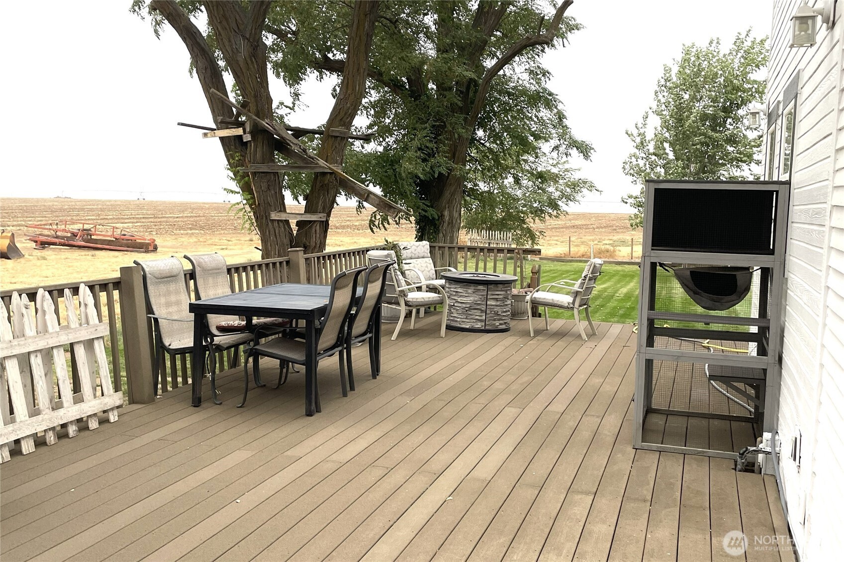1113 S County Road , Warden, WA 98857