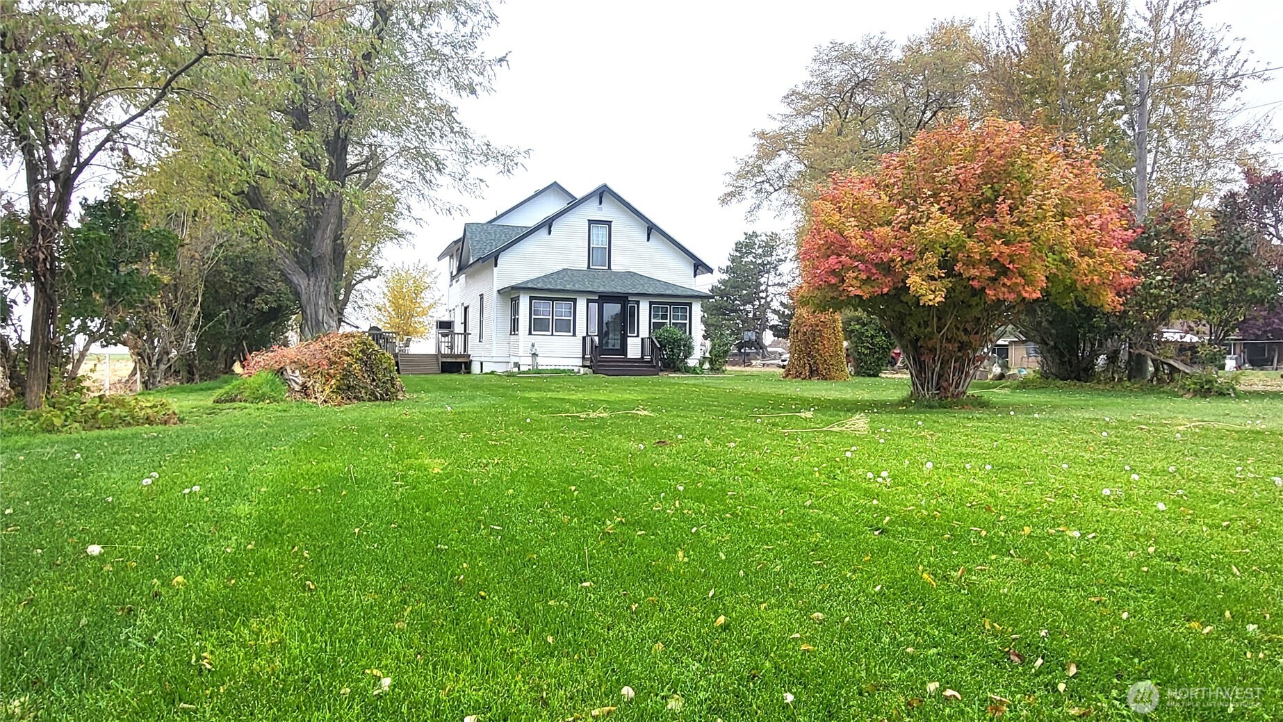 1113 S County Road , Warden, WA 98857