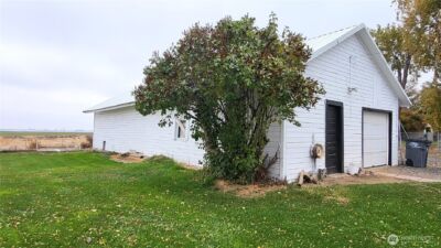 1113 S County Road , Warden, WA 98857 - Photo 10