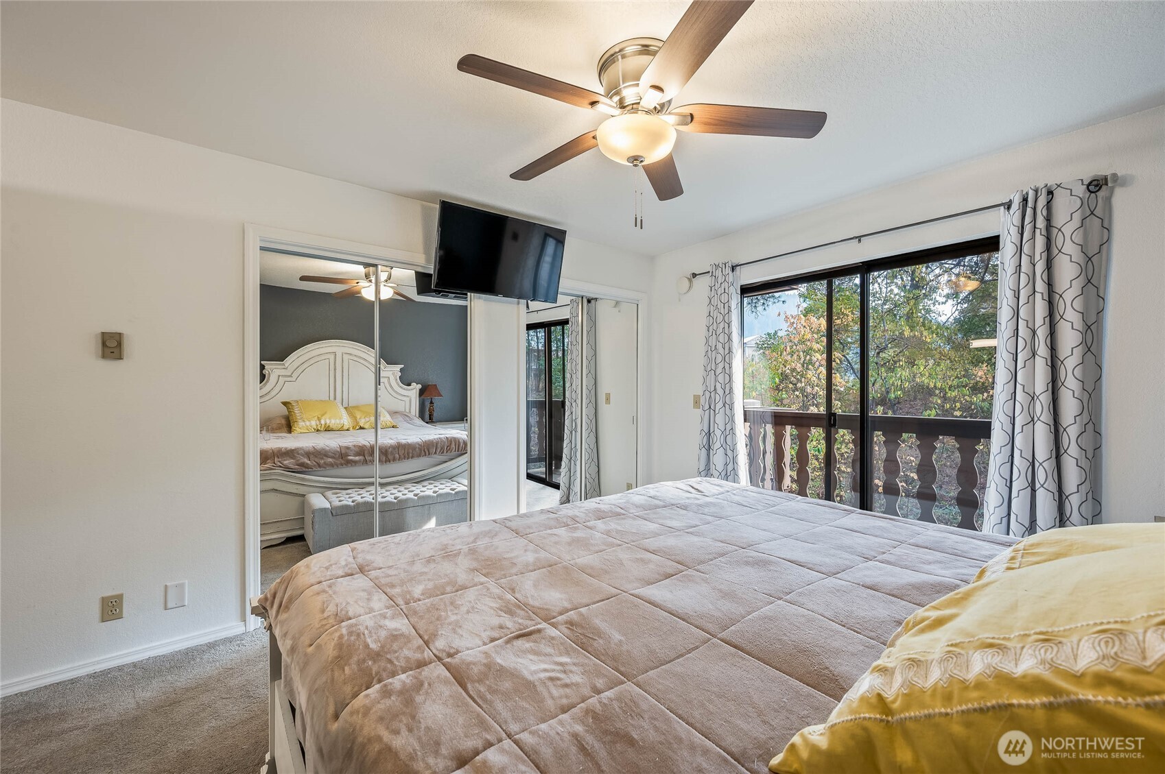 325 Division St #207, Leavenworth, WA 98826