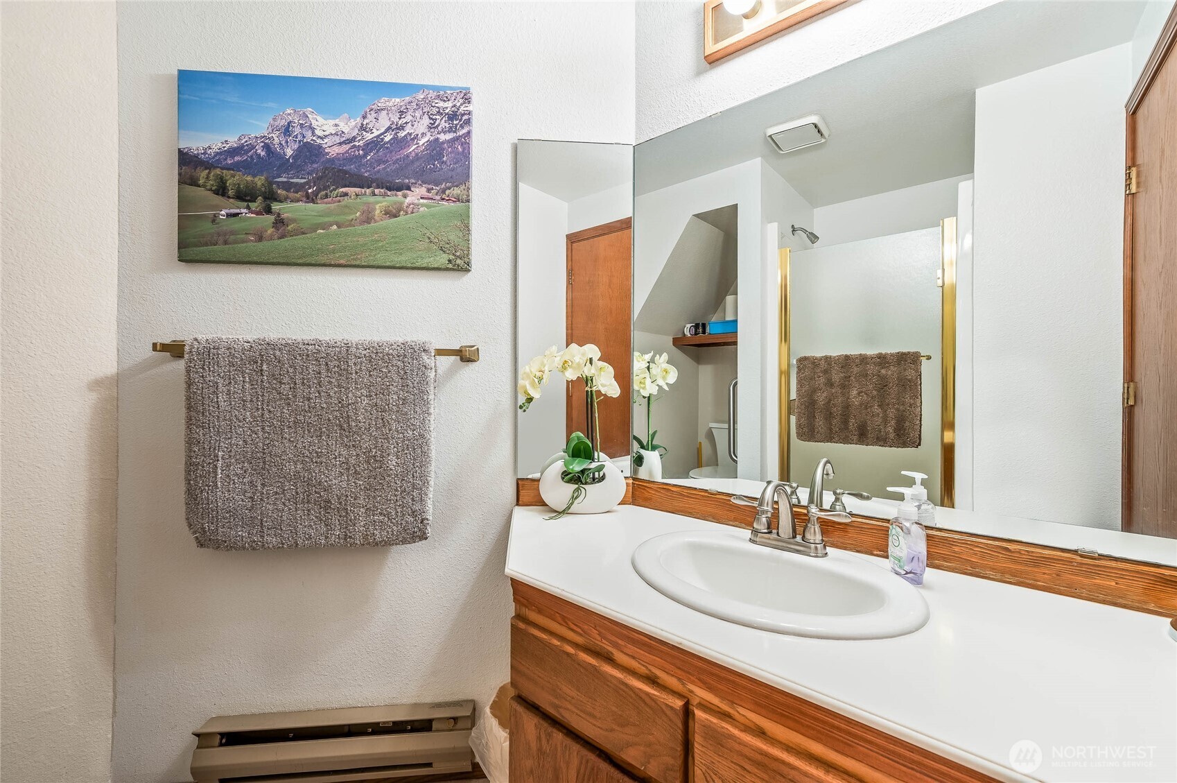 325 Division St #207, Leavenworth, WA 98826