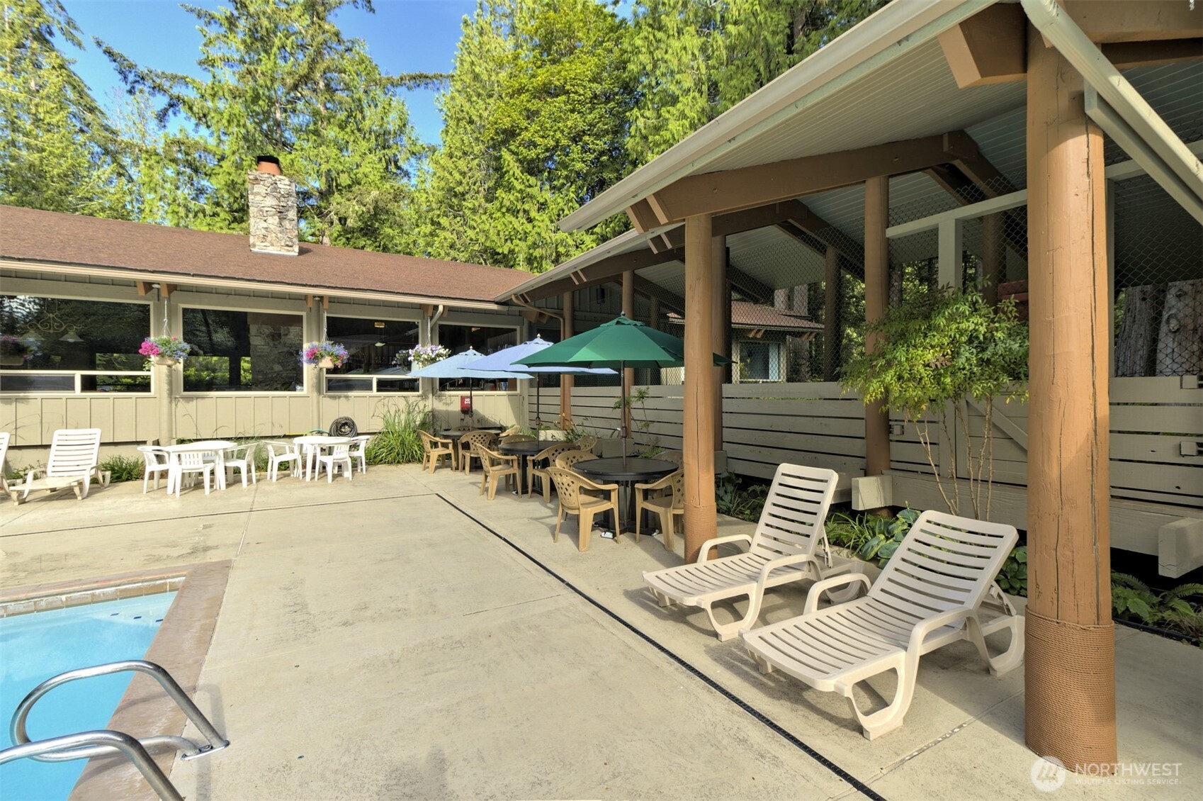 731 E Promontory Road , Shelton, WA 98584