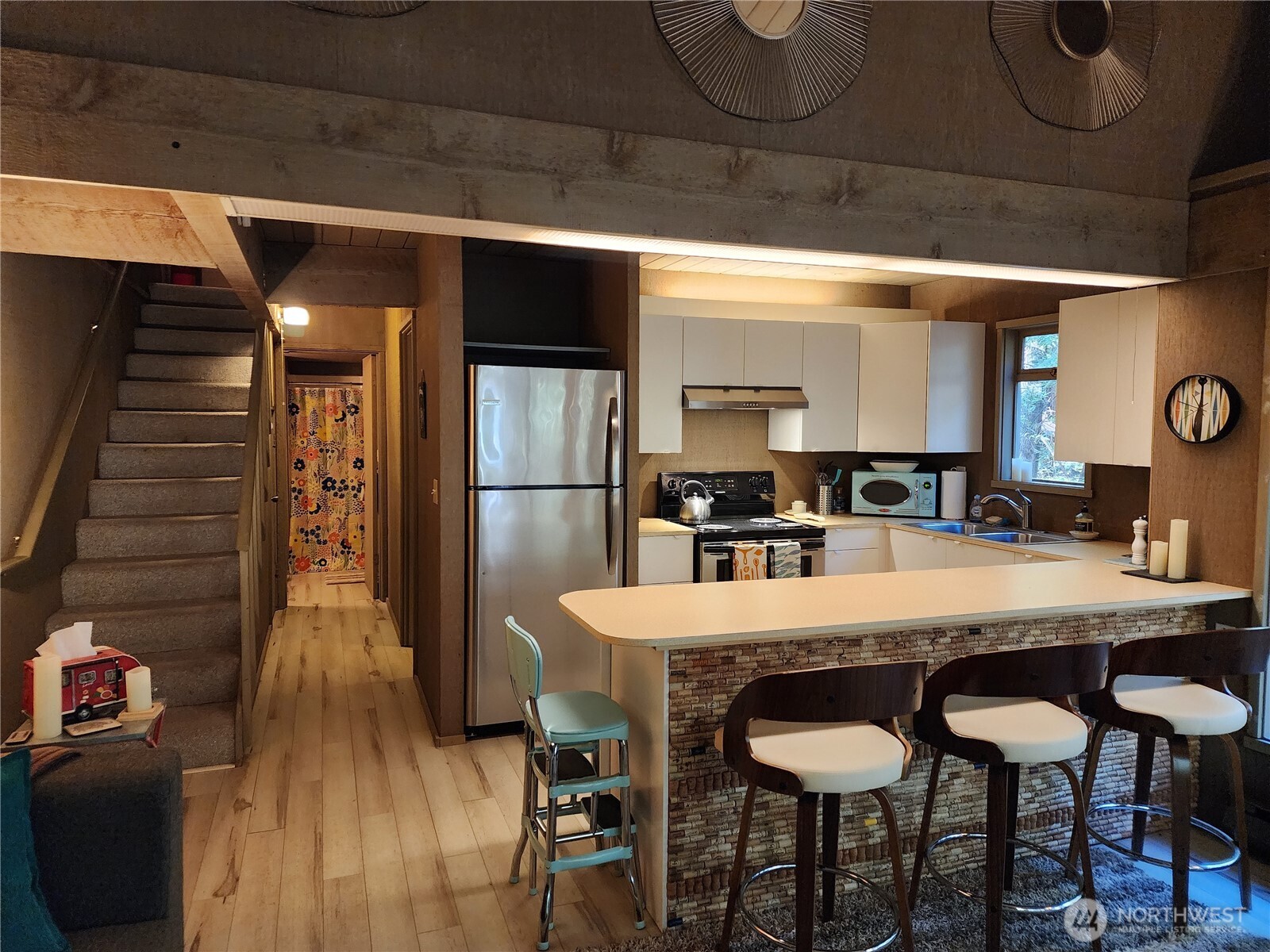731 E Promontory Road , Shelton, WA 98584