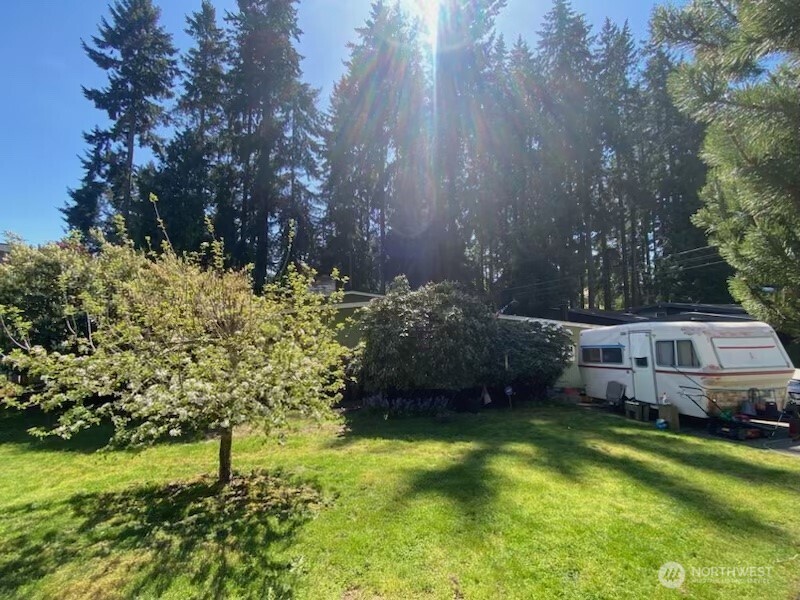 12229 NE 65th Street , Kirkland, WA 98033