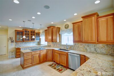12220 Maple Crest Drive , Burlington, WA 98233 - Photo 16
