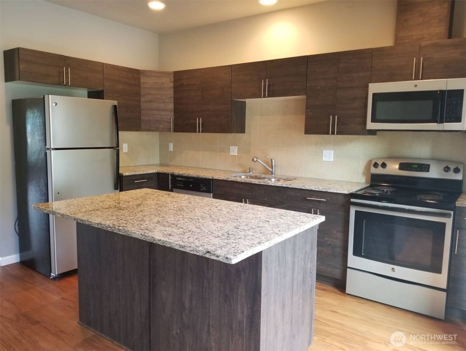 517 Oso Berry Street NW, Olympia, WA 98502