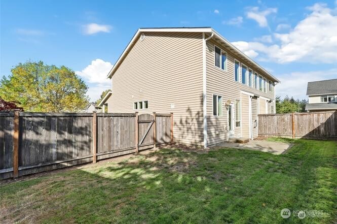 3145 5th Avenue NW, Olympia, WA 98502