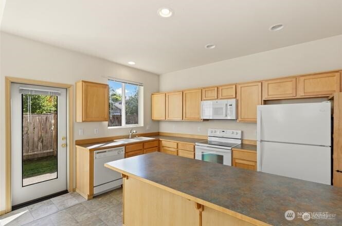 3145 5th Avenue NW, Olympia, WA 98502