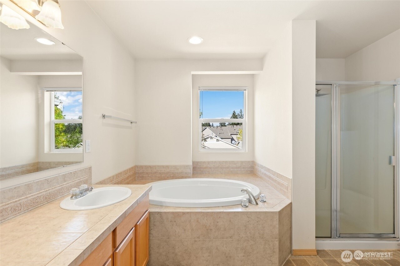 3145 5th Avenue NW, Olympia, WA 98502