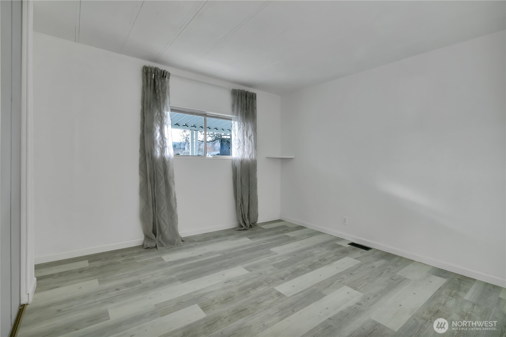 3232 S 181st Place #108, SeaTac, WA 98188
