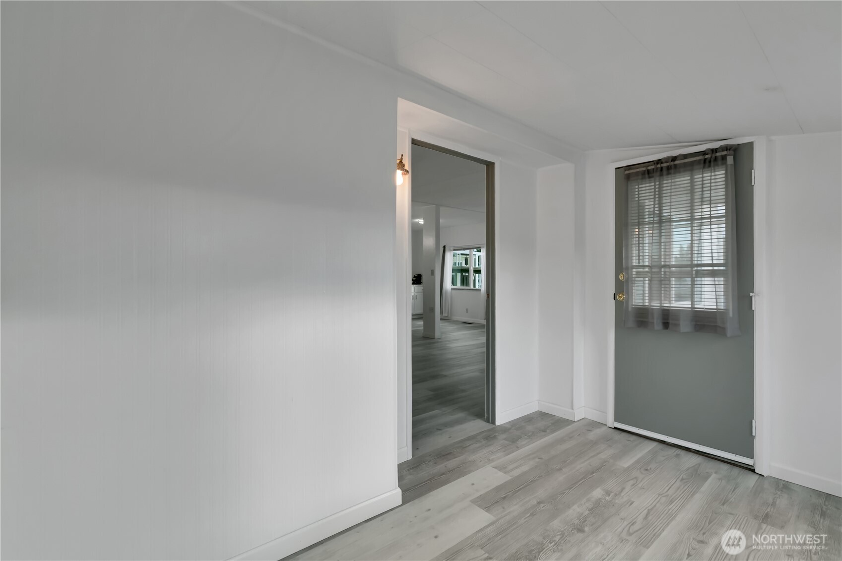3232 S 181st Place #108, SeaTac, WA 98188