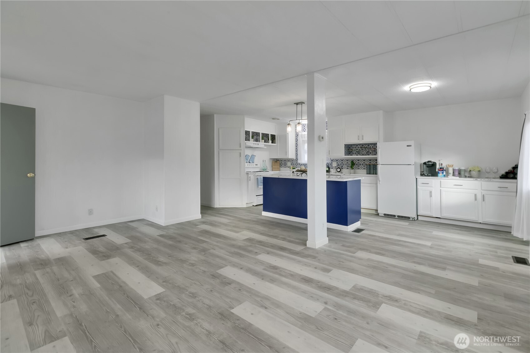 3232 S 181st Place #108, SeaTac, WA 98188